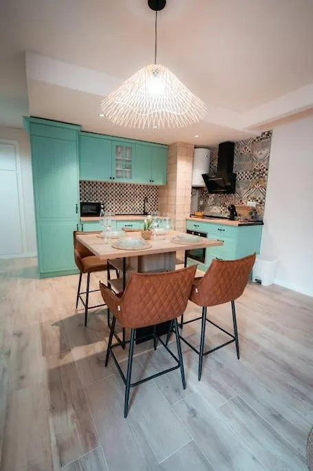 Qh Caldeleria Vieja Apartment Granada Spain